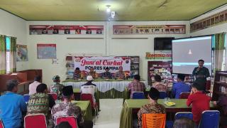 Jumat Curhat,  Sat Binmas Polres Kampar Dengar Curhat Warga Desa Laboy Jaya